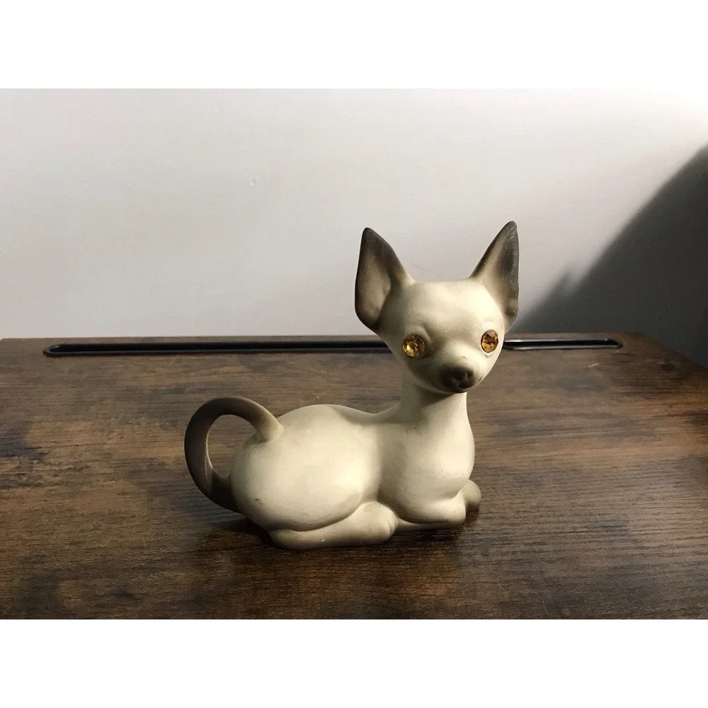 Siamese Ceramic Cat Figurine With Beautiful Jeweled‎ Amber Eyes Vintage